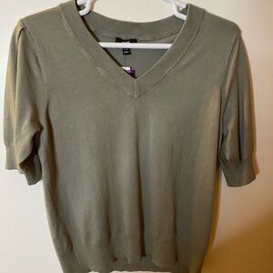 DKNY Beautiful Olive Green Short Sleeve Knit Sweater XXL  V Neck NWT